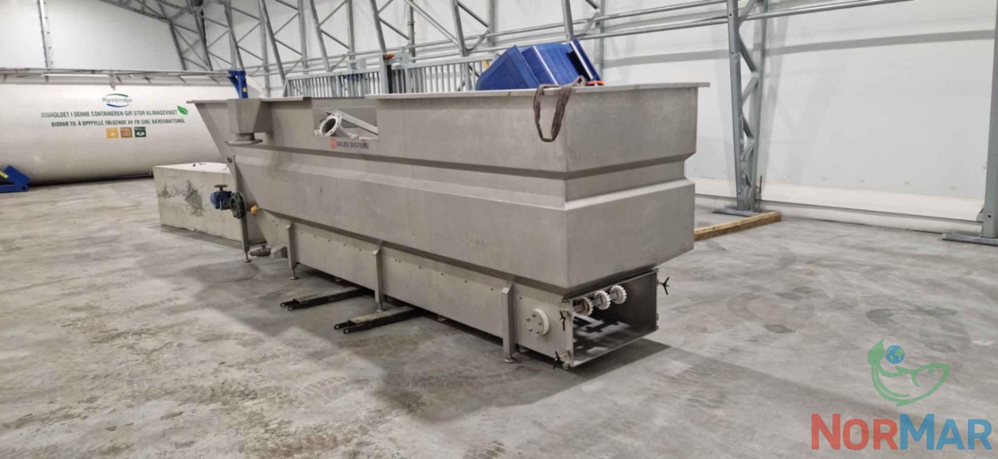 Bulk feeder used (3)
